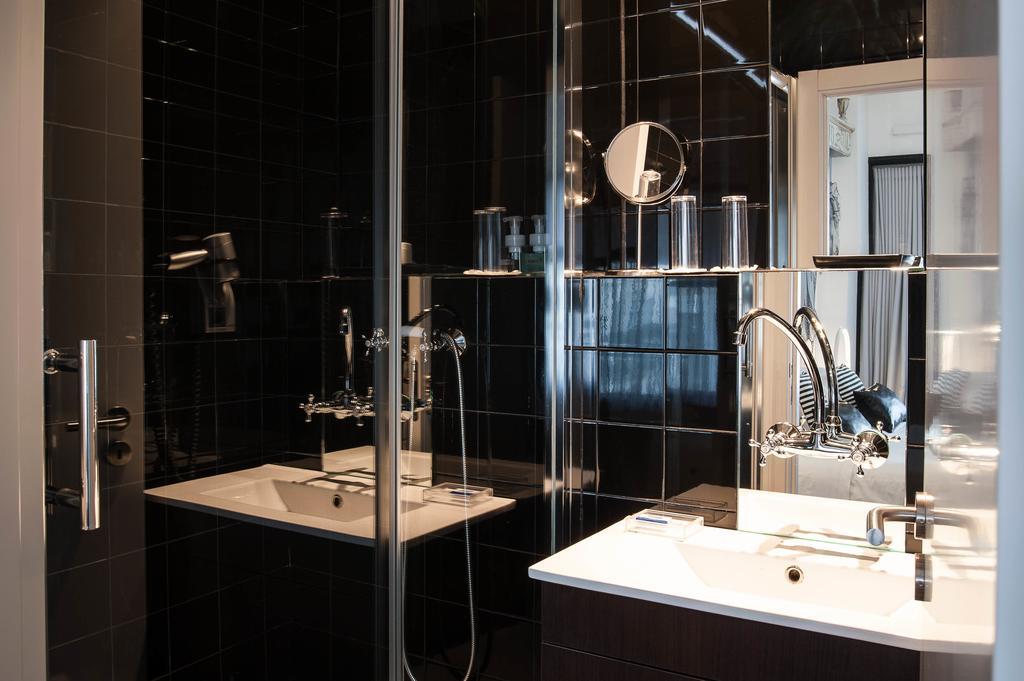 Teatro Boutique Rooms & Suites Lisbona Esterno foto