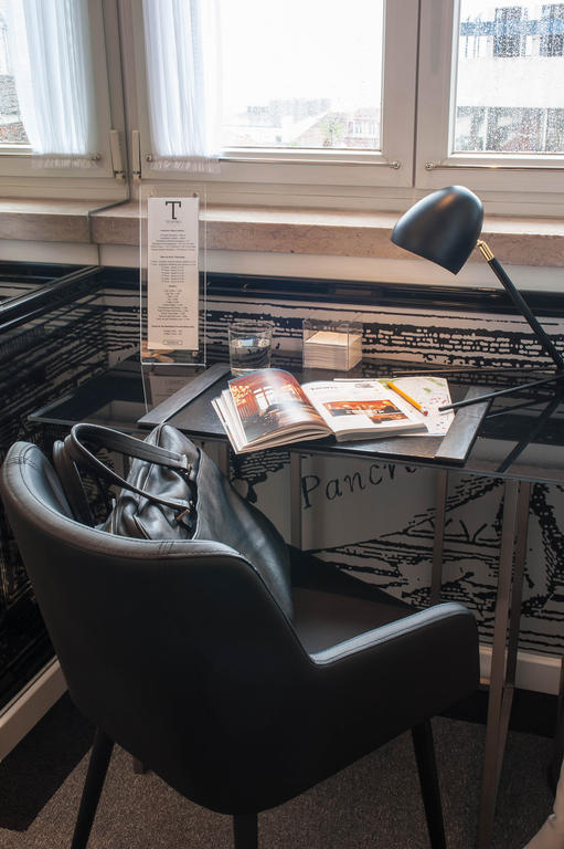 Teatro Boutique Rooms & Suites Lisbona Esterno foto